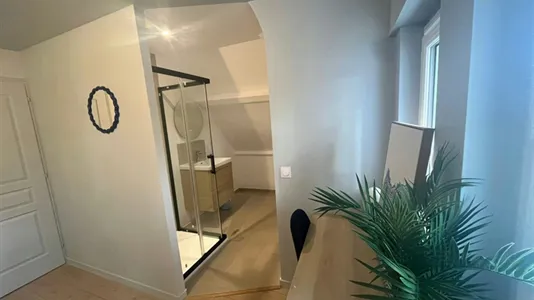 Rooms in Bobigny - photo 4
