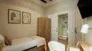 Room for rent, Barcelona Ciutat Vella, Barcelona, &lt;span class=&quot;blurred street&quot; onclick=&quot;ProcessAdRequest(13275045)&quot;&gt;&lt;span class=&quot;hint&quot;&gt;See streetname&lt;/span&gt;[xxxxxxxxxxxxx]&lt;/span&gt;