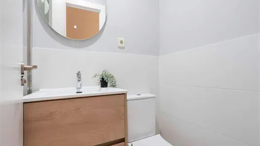 Rooms in Madrid Chamberí - photo 6