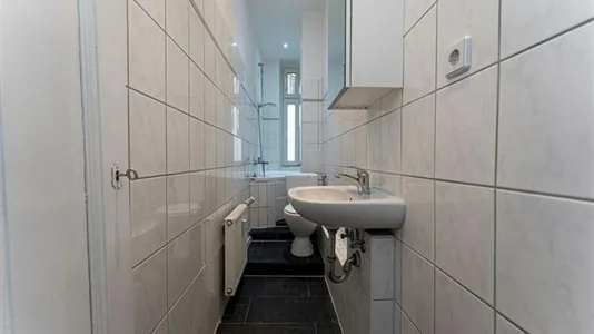 Rooms in Berlin Friedrichshain-Kreuzberg - photo 7