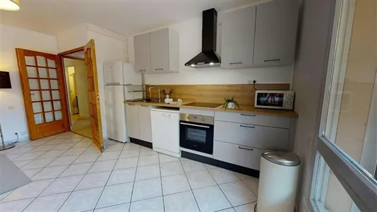Rooms in Lyon - photo 5