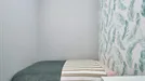 Room for rent, Lisbon (region), &lt;span class=&quot;blurred street&quot; onclick=&quot;ProcessAdRequest(10914990)&quot;&gt;&lt;span class=&quot;hint&quot;&gt;See streetname&lt;/span&gt;[xxxxxxxxxxxxx]&lt;/span&gt;