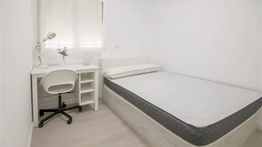 Rooms in Valencia Campanar - photo 1