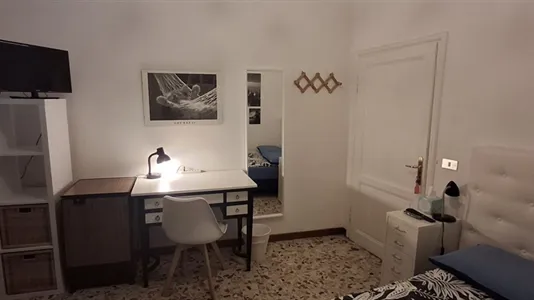 Rooms in Florence - photo 7