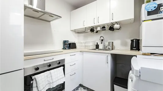 Rooms in Valencia Algirós - photo 4