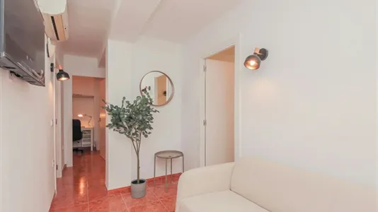 Rooms in Reus - photo 9