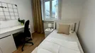 Room for rent, Vienna Margareten, Vienna, <span class="blurred street" onclick="ProcessAdRequest(15250404)"><span class="hint">See streetname</span>[xxxxxxxxxxxxx]</span>