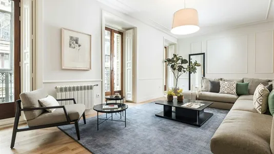 Apartments in Madrid Centro - photo 5