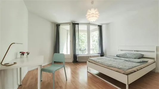 Rooms in Berlin Friedrichshain-Kreuzberg - photo 3