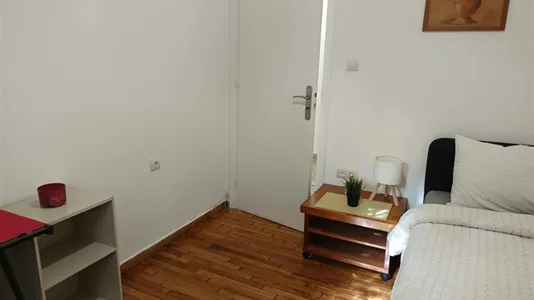 Rooms in Kaisariani - photo 9