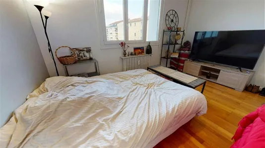 Rooms in Lyon - photo 2