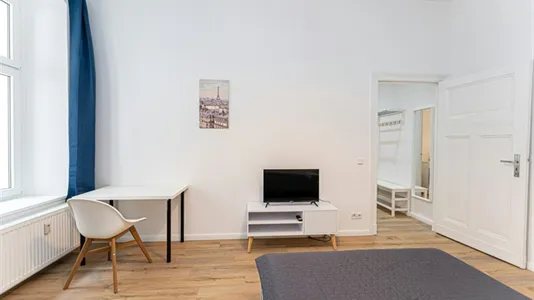 Apartments in Berlin Pankow - photo 4