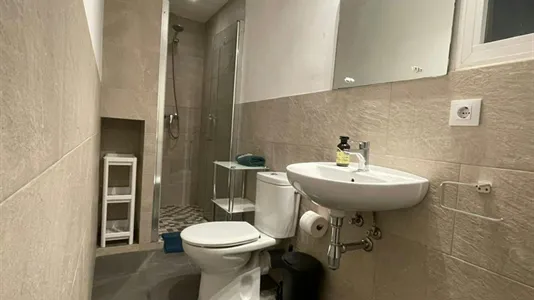 Rooms in Barcelona Gràcia - photo 10