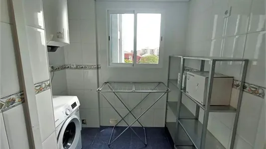 Rooms in Granada - photo 8