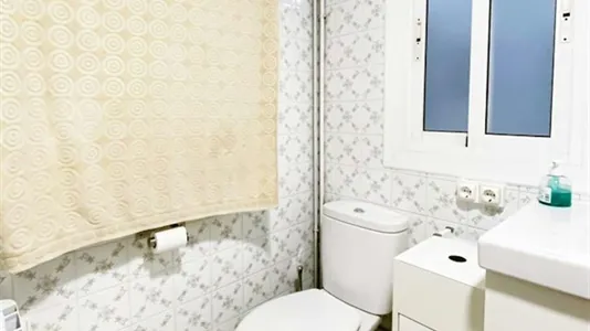 Rooms in Valencia Extramurs - photo 8