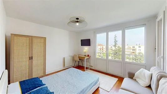 Rooms in Dijon - photo 1