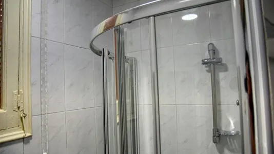 Rooms in Madrid Salamanca - photo 10