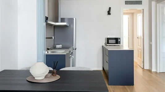 Apartments in Barcelona Ciutat Vella - photo 6