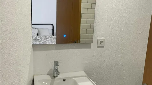 Rooms in Alaquàs - photo 5