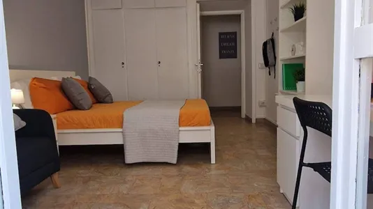 Rooms in Roma Municipio VIII – Appia Antica - photo 5