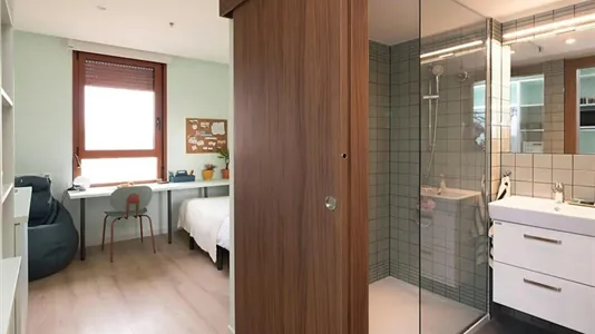 Apartments in Cerdanyola del Vallès - photo 8