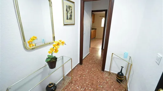 Rooms in Valencia Algirós - photo 9