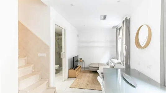 Apartments in Barcelona Ciutat Vella - photo 10