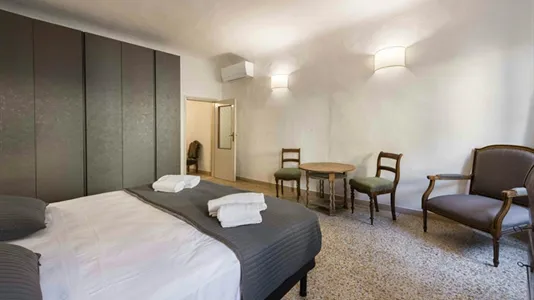 Apartments in Florence - photo 9