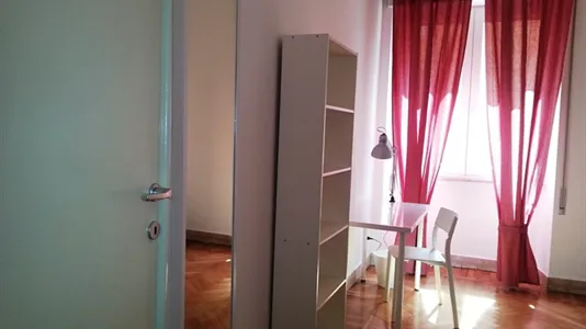 Rooms in Roma Municipio II – Parioli/Nomentano - photo 4