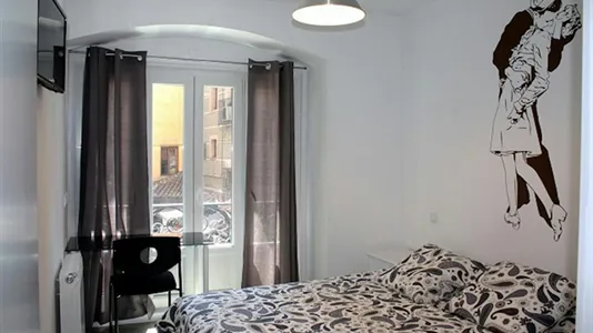 Rooms in Madrid Centro - photo 1