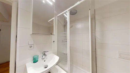 Apartments in Location is not specified - photo 6