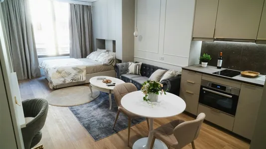 Apartments in Valencia Ciutat Vella - photo 2