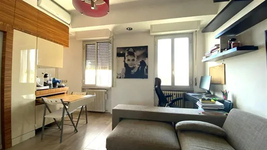 Apartments in Milano Zona 5 - Vigentino, Chiaravalle, Gratosoglio - photo 2