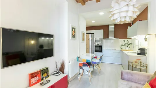 Apartments in Barcelona Eixample - photo 5