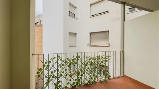 Rooms in Barcelona Ciutat Vella - photo 4