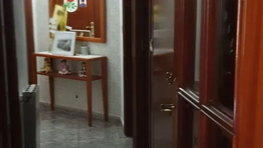 Rooms in El Prat de Llobregat - photo 9