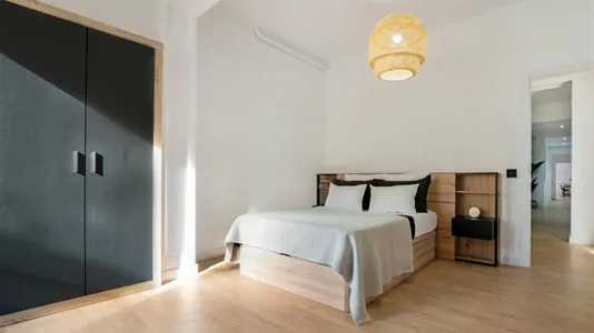 Rooms in Barcelona Sarrià-St. Gervasi - photo 2