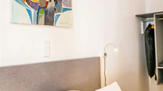 Rooms in Berlin Charlottenburg-Wilmersdorf - photo 9