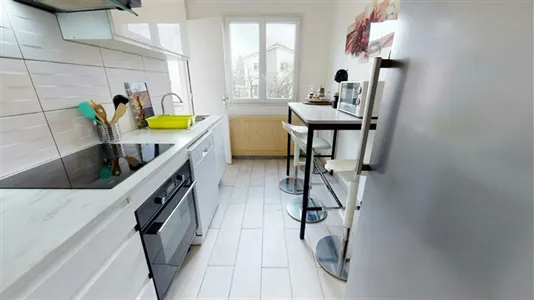 Rooms in Lyon - photo 8