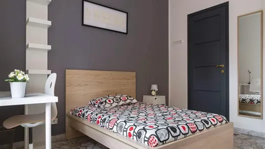 Rooms in Milano Zona 2 - Stazione Centrale, Gorla, Turro, Greco, Crescenzago - photo 7