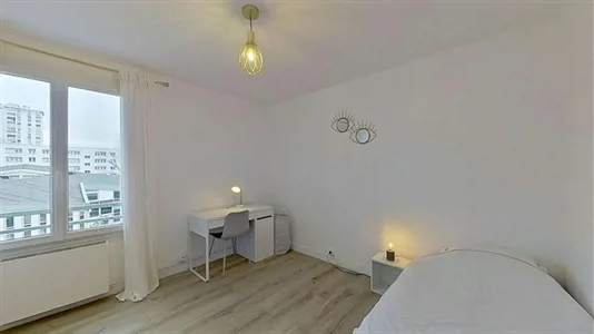 Rooms in Rouen - photo 1