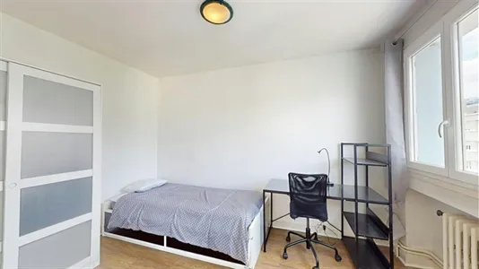 Rooms in Saint-Étienne - photo 4