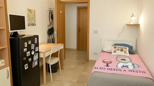 Rooms in Siena - photo 3