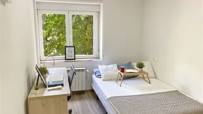 Room for rent in Madrid Ciudad Lineal, Madrid