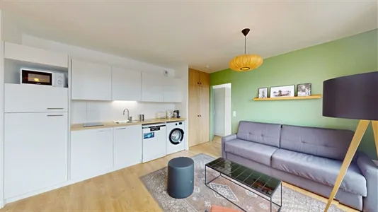 Apartments in L'Haÿ-les-Roses - photo 5