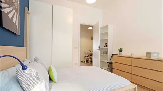 Rooms in Roma Municipio VIII – Appia Antica - photo 3