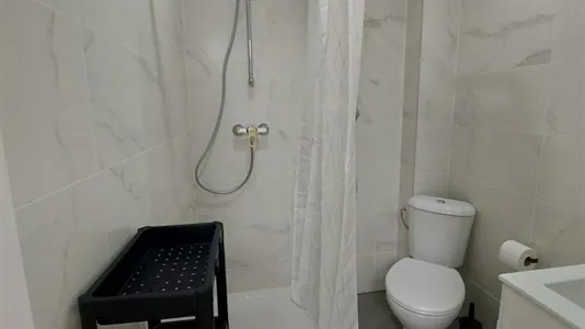 Rooms in Charleroi - photo 4