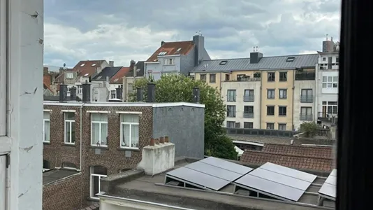 Rooms in Brussels Anderlecht - photo 3