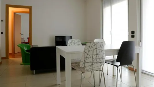 Rooms in Milano Zona 2 - Stazione Centrale, Gorla, Turro, Greco, Crescenzago - photo 9