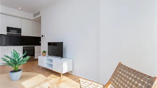 Apartments in Barcelona Eixample - photo 6